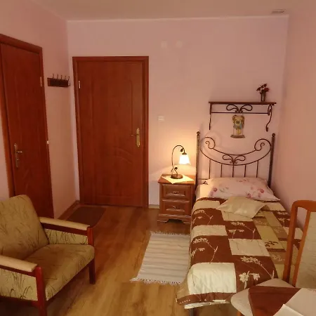 Holma *** Panzió